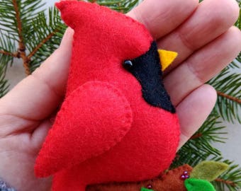 Felt PDF sewing pattern - Red Cardinal - Christmas decoration, easy sewing pattern, DIY ornament, handmade Christmas tree ornament