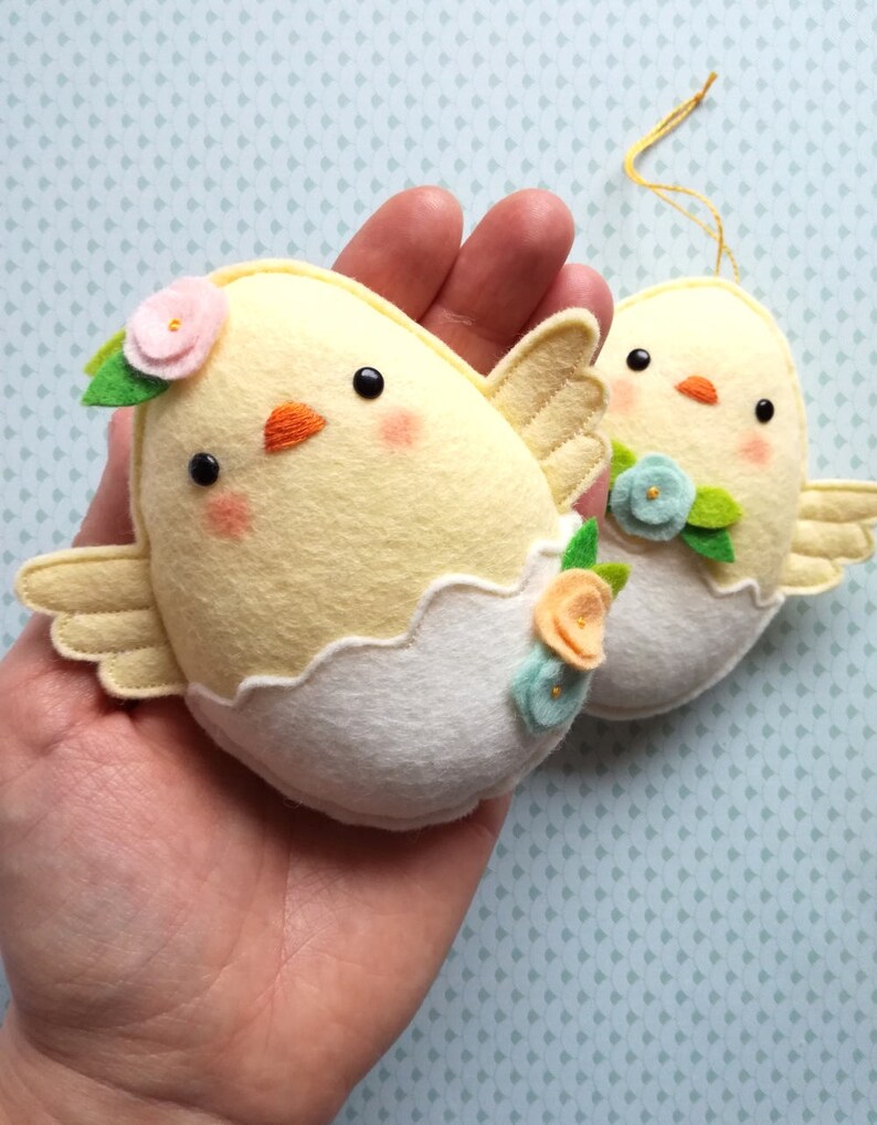 Felt PDF sewing pattern Felt chicks Easter ornament, easy sewing pattern, DIY hanging decoration, spring, chicken image 2