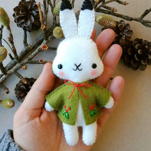 Felt PDF sewing pattern - Arctic hare ornament - Christmas decoration, easy sewing pattern, DIY, festive holiday decor, Christmas tree
