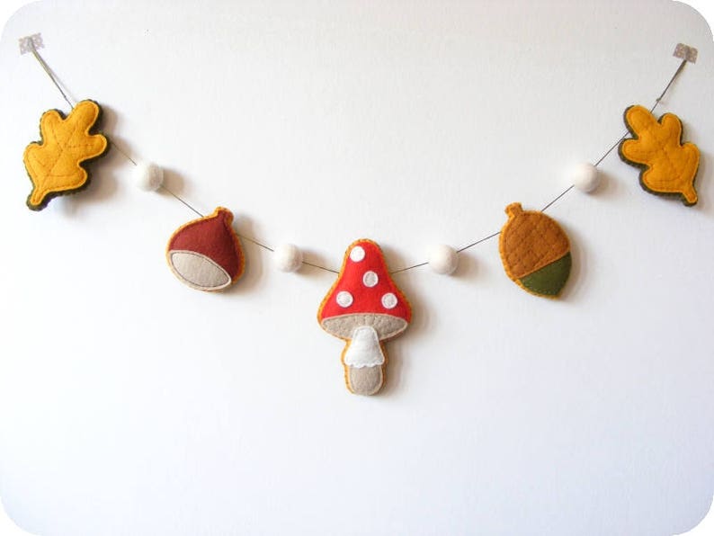 Felt PDF sewing pattern Felt autumn garland chestnut, acorn, mushroom and leaves ornaments. Digital item, fall/autumn decor image 1