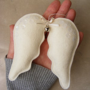 Felt PDF sewing pattern - Angel wings - Christmas tree ornament, easy sewing pattern, digital item, felt ornament, diy