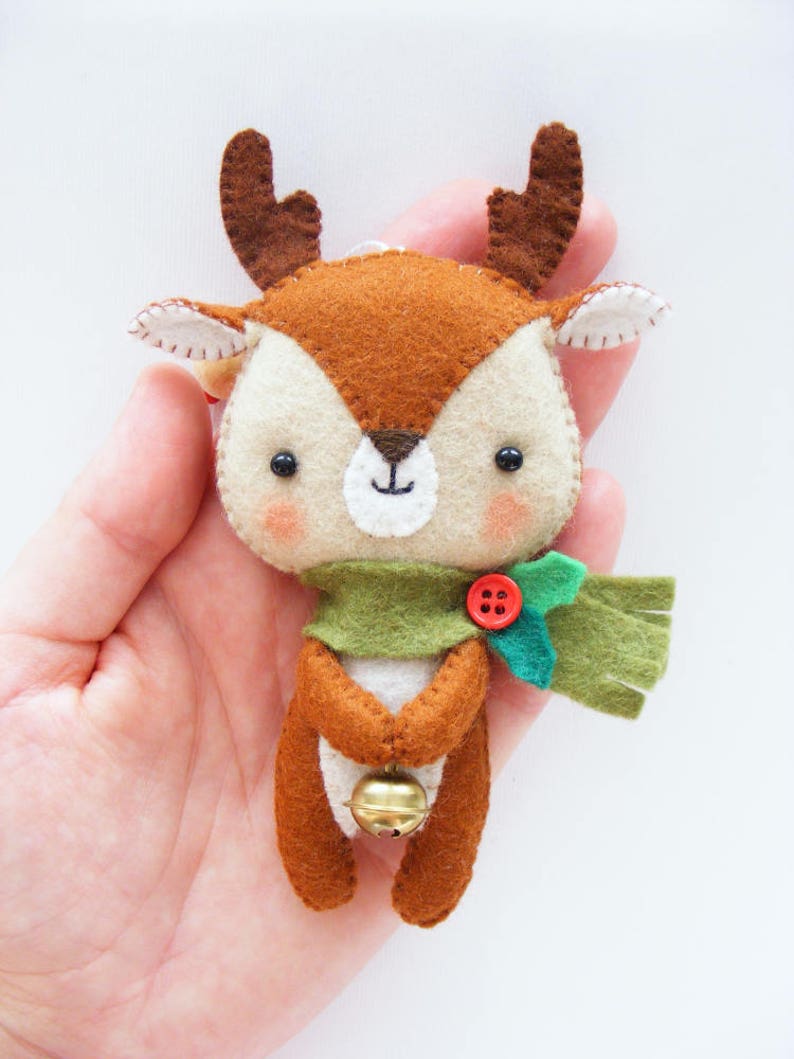 Felt PDF pattern Cute Little Reindeer Felt Christmas tree ornament, hand sewing DIY project, felt softie, digital item image 3