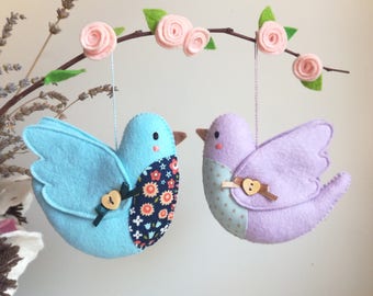 Felt PDF sewing pattern - Spring dove - easy sewing pattern, DIY hanging, Easter ornament, bird ornament, baby crib mobile ornament