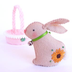 Felt PDF pattern - Easter bunny in a basket - sewing pattern, DIY Easter decoration, felt softie with embroidered details, digital item