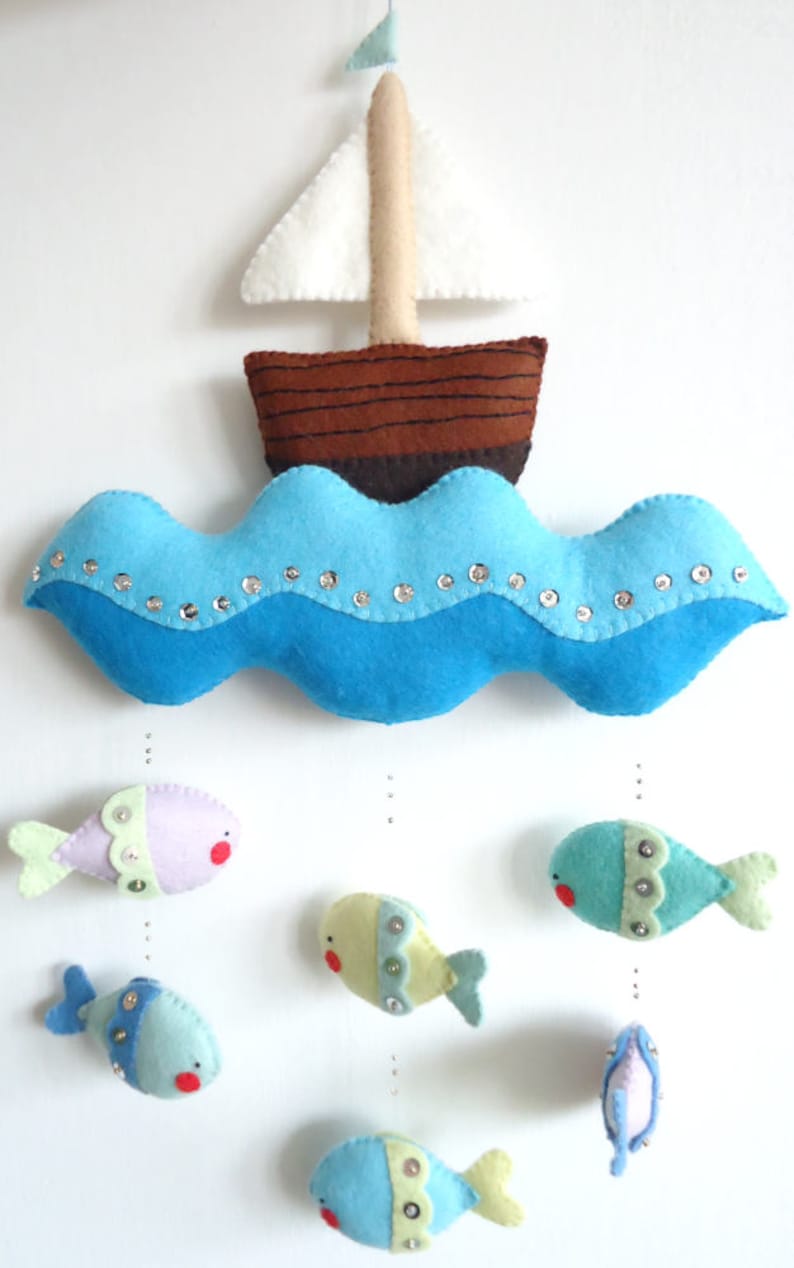 diy sewing pattern nautical mobile. felt mobile with boat