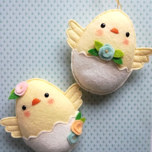 Felt PDF sewing pattern Felt chicks Easter ornament, easy sewing pattern, DIY hanging decoration, spring, chicken image 1