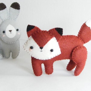 Felt PDF pattern - Woodland creatures - fox, squirrel, wolf, bear, badger and hare. Easy sewing pattern, felt softies, baby mobile ornaments