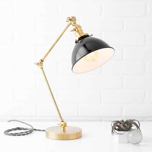 edison light bulb desk lamp