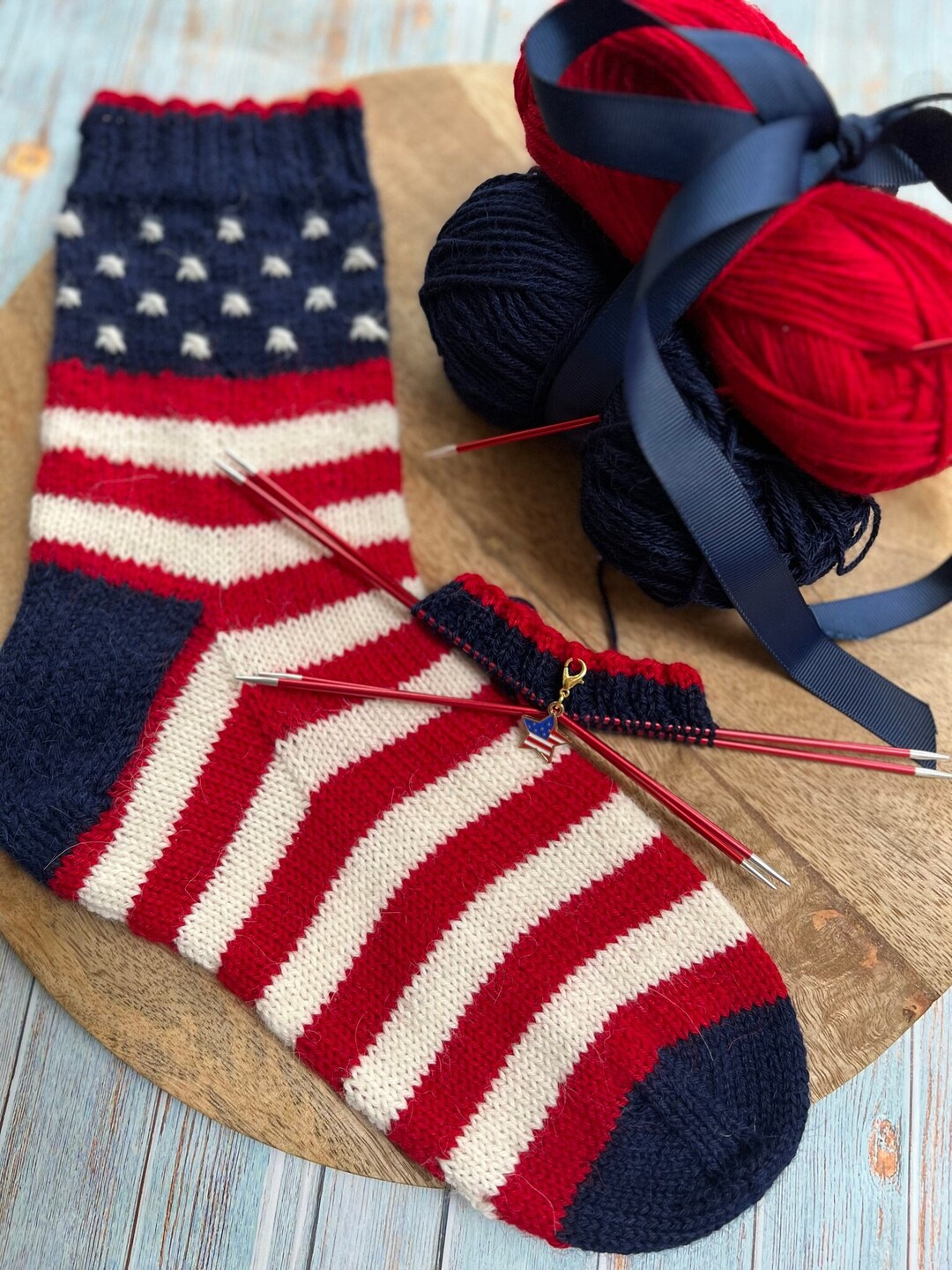 Knitting Pattern - Star Spangled Socks, Hand Knitted USA Flag Socks Can ...