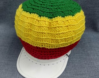 Corona Rastafari de Cuero Hecha a Mano - Corona de Ganchillo con Cuero - Banda Ajustable para 24 Pulgadas