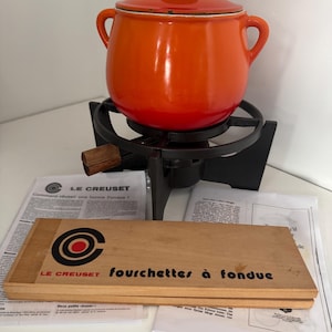 ensemble fondue Cousances chaudron orange fonte vintage rare