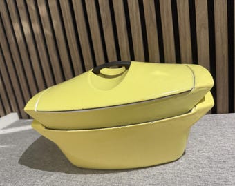 Vintage Le Creuset Loewy Cast Iron Cocotte Set, 1950s Yellow Baking Dish