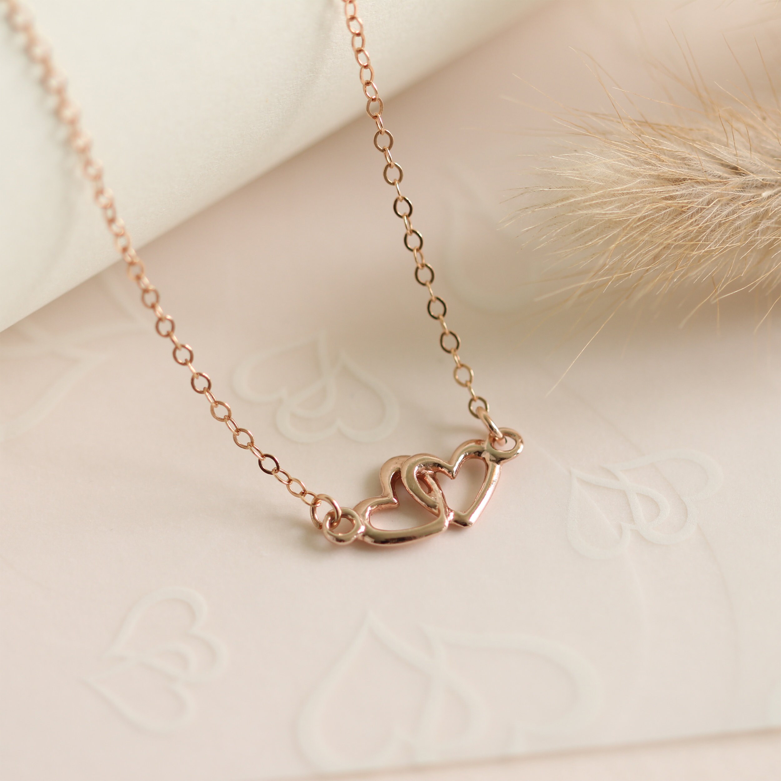 my sisters birthday necklace