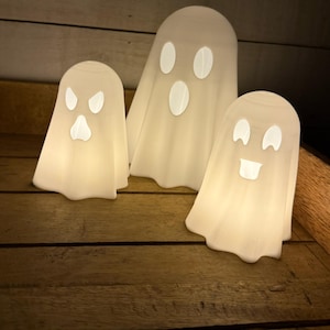 3D Printed Ghost Tea Light Holders: Halloween Decor