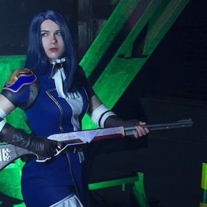 CUSTOM MADE Caitlyn cosplay inspired by Arcane, Caitlyn cosplay costume, League of legends cosplay costume and prop, Caitlyn riffle