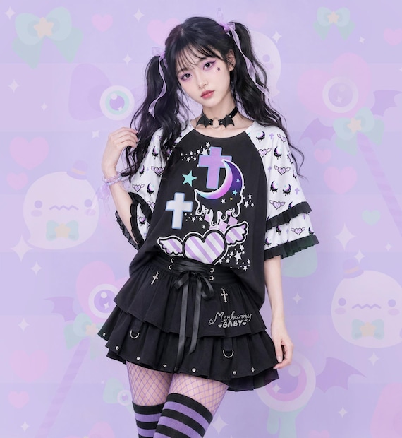 Black moon - Frill raglan T-shirt - pastel goth top, kawaii gothic plus size alt shirt, cross winged heart dripping crescent, harajuku - FT4