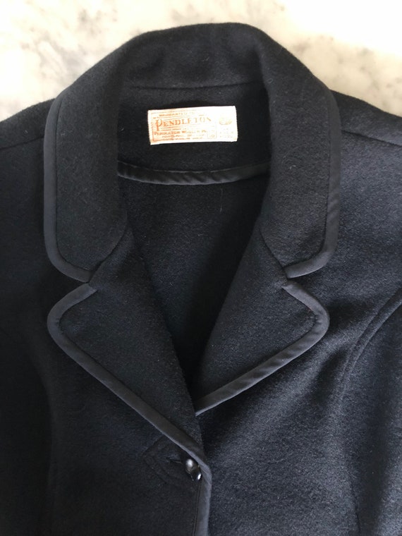 Classic Pendleton Women's Jacket - image 3