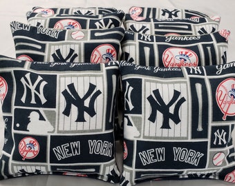 New York Yankees Corn Hole Bags, Yankees bean bags, bean bag toss, Pro Baseball bean bags, NY Yankees corn hole bags, Yankees corn hole