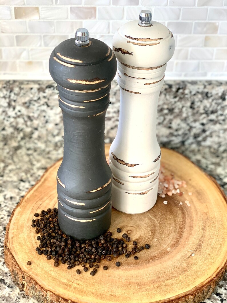 Farmhouse Rustic Distressed 8 Salt Shaker & Pepper Mill Etsy UK