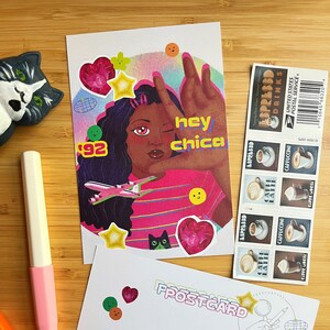 Hey Chica 90er Baby Postkarte // Lustige 90er Baby Postkarte // Süße Postkarte zum Stift-palling