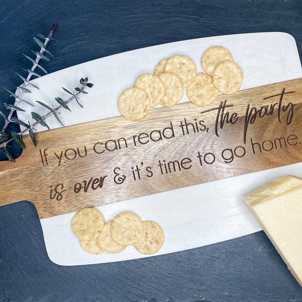 Marble & Wood Charcuterie Board | If you can read this, the party is over | Funny | Cutting board, Gift for Hostess, housewarming, wedding