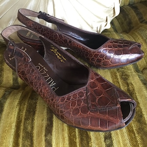 Alligator, Palizzio New York, Renowned Manufacturer of the Highest Quality, Sz 7 Sling Back 1940s Alligator Pumps, WWII fashion