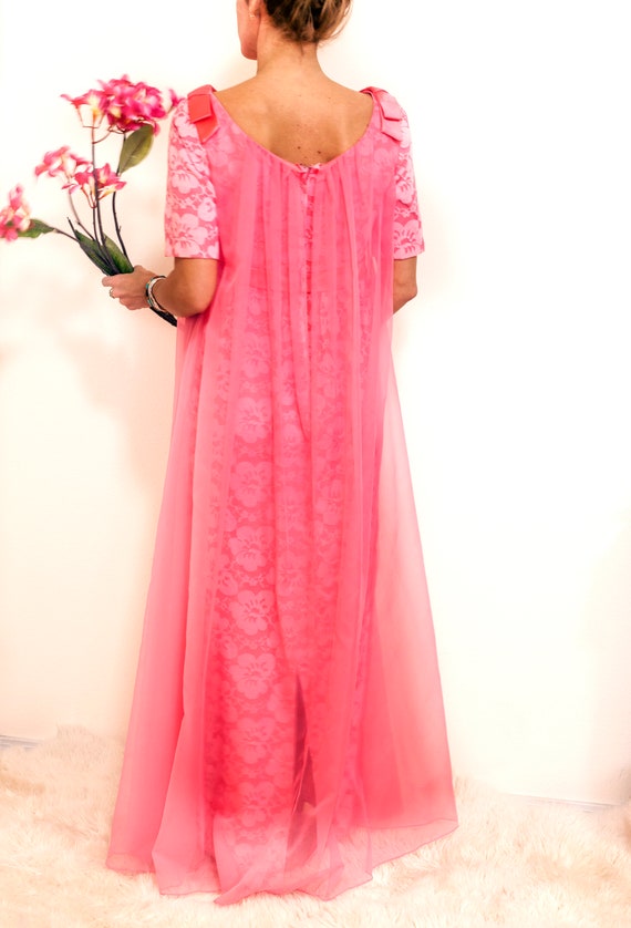 Elegant 1960s pink formal floor length dress, pro… - image 3