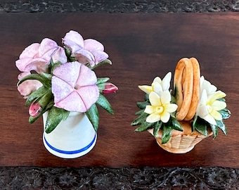 Franklin Mint Flower of the Year Miniature Porcelain Flower