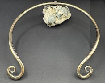 Bronze Viking/Celtic Neck torc - smooth