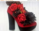 Wedding centerpiece, Gothic wedding, Shoe centerpiece, Flower gift, Red and black flowers, Gothic gift, Black and red wedding, high heel
