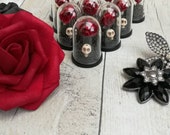 Gothic Wedding Favours, Mini Rose dome wedding, Gothic Red rose, Skull wedding, Gothic wedding, Alternative Wedding favours, Gothic bride