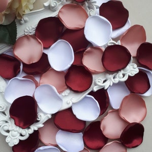 Pétales d&#39;or rose, Pétales de rose bordeaux, Pétales de fleurs blanches, Décoration de mariage, Décoration de fête, Décoration d&#39;allée, Douche nuptiale, Shower de bébé
