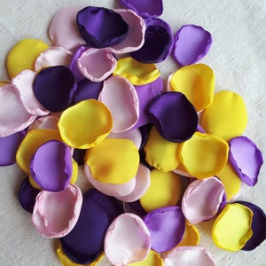 Tangled Purple, Yellow, Pink, Dark Purple Satin Rose Disney Birthday Party Decorations Flower Girl Basket Disney Wedding Decorations