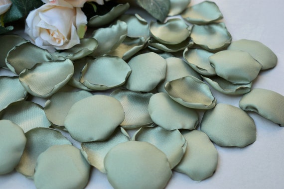 Rose petal decoration. Eco-friendly petals available at www