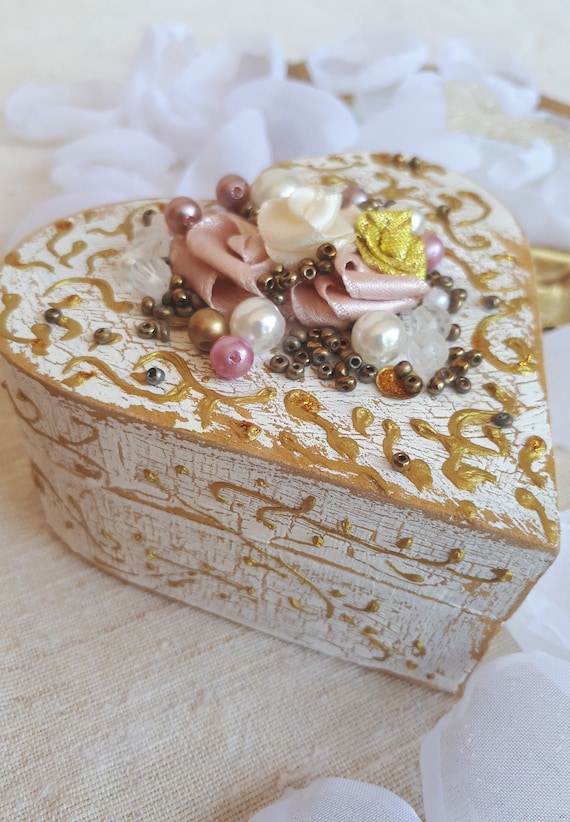 Elegant Wedding Ring Box Ring Bearer Wooden Ring Box Ring Holder Shabby Chic Wedding Decor Romantic Ring Holder Hearts Wooden Box Etsy Israel