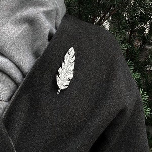 反射性のある幾何学的な羽根のブローチ/ピン、暗闇でも見える反射板