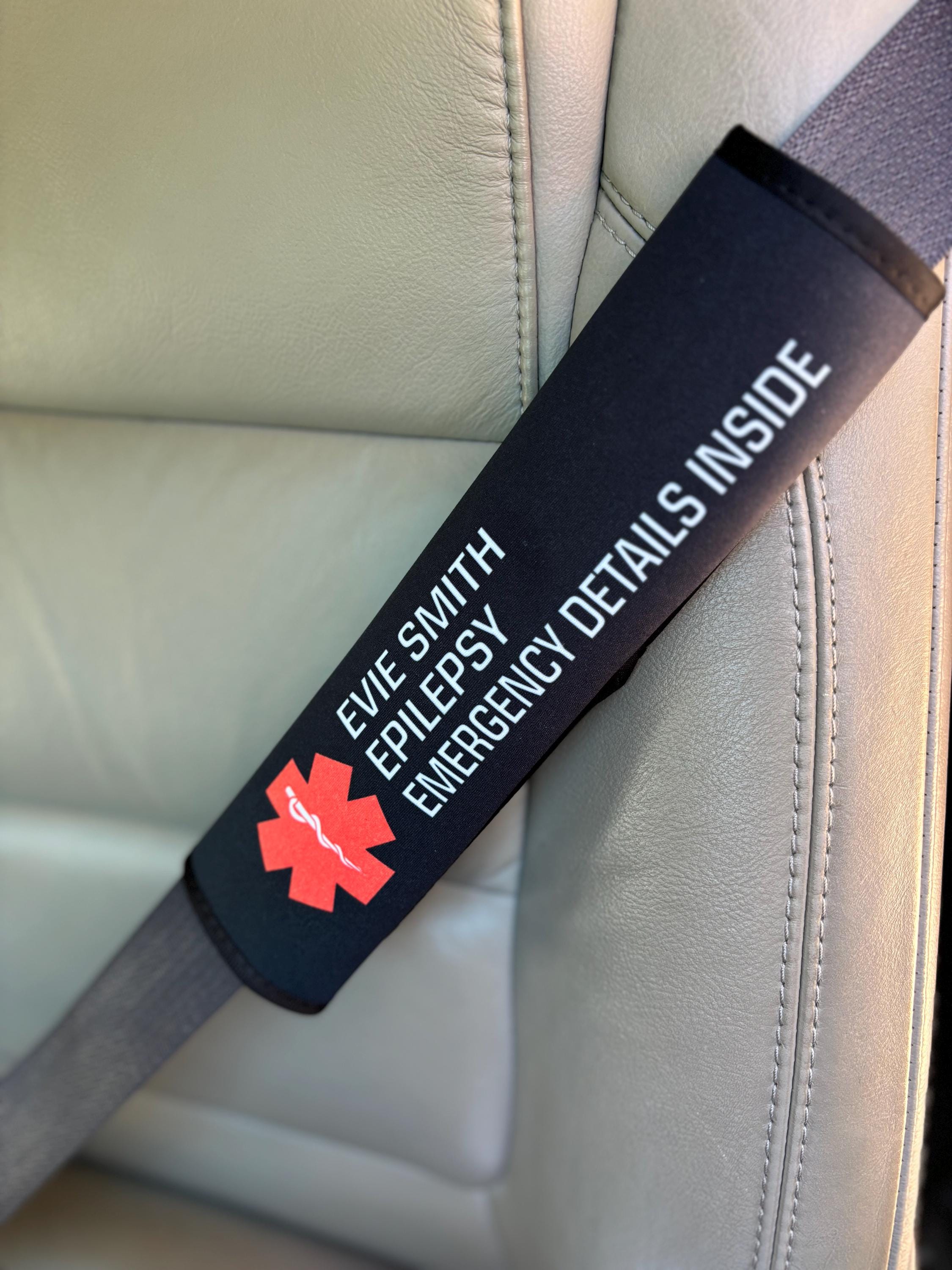 Recaro Golf 4 2 Housses De Ceinture De Sécurité En Simili Daim Vert - Brodées Logo Recaro - Pour Sièges Auto Sportifs Housses épaulettes Ceinture