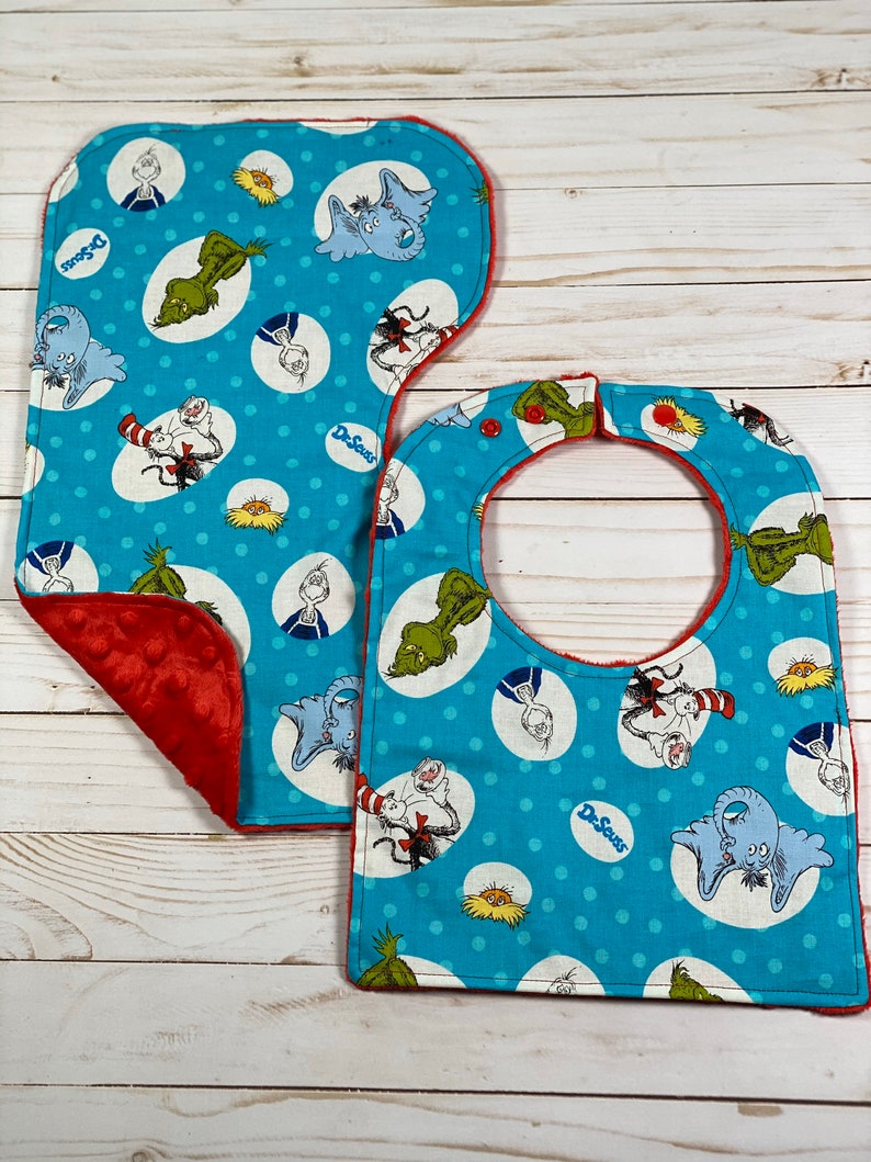 Bib and burp rag set of 2 One standard baby bib and One burp rag Cat Hat baby bib set Choose back color cartoon baby bib gift set