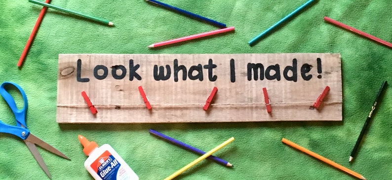 Look What I Made | Kid's Artwork Display | Hand Painted Pallet Wood ...