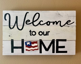 Magnet board with interchangeable wood cut outs | hand painted wood sign | seasonal home decor| front door sign