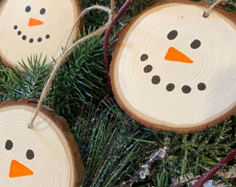 Wood slice Christmas ornament | Christmas gift tags | Hand painted ornament | Buffalo plaid ribbon