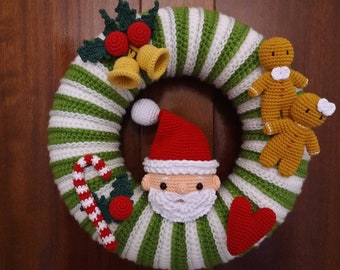 Christmas wreath for front door, Santa Claus wreath, handmade Christmas crochet wreath