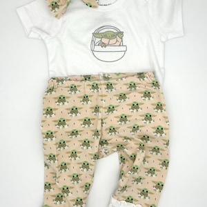 THE CHILD Baby Outfit | Embroidered Fan Art Bodysuit, Leggings and Headband | Baby Yoda Clothes | Newborn Photo Outfit