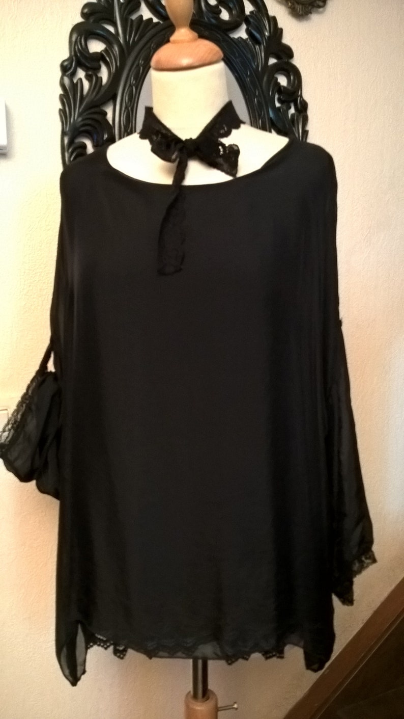women/'s clothing wide tunic round neck and three-quarter sleeves Black and lace silk tunic Woman gift