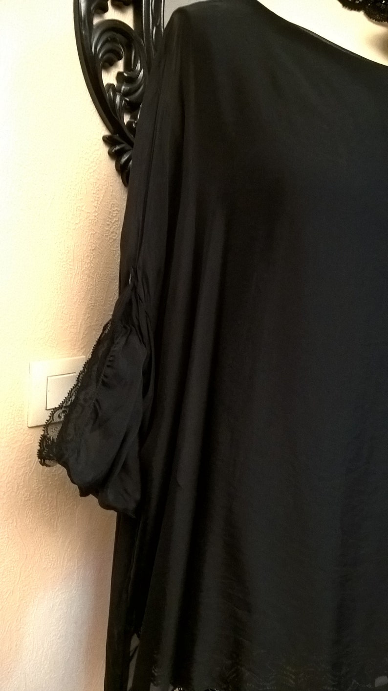 women/'s clothing wide tunic round neck and three-quarter sleeves Black and lace silk tunic Woman gift