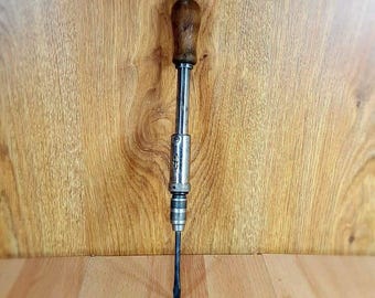 Vintage Hand Screwdriver/ Old Ratchet Screwdriver/ Flat Head Tip Screwdriver/ Vintage Tool/ Ratcheting Screwdriver/ Metal Tool/ Hand Tool.