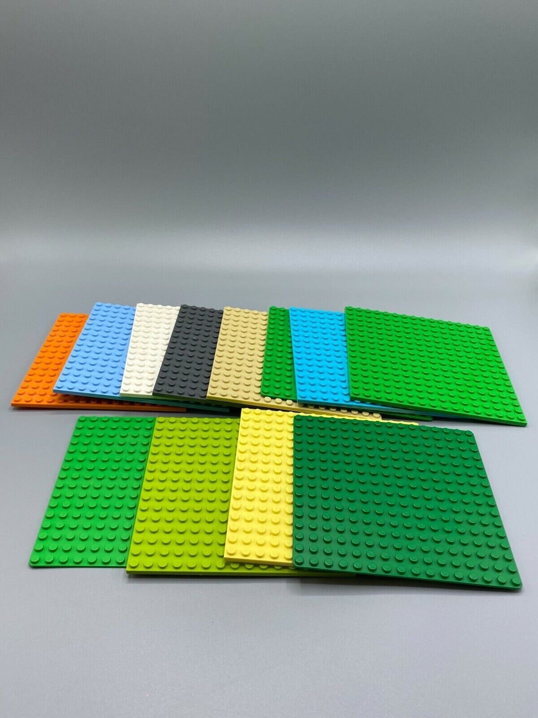 16 X 16 Lego Baseplate LEGO 16x16 BRIGHT GREEN BASEPLATE 16 X 16