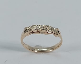 10k Yellow Gold Diamond Ring: Antique Style, Size 5