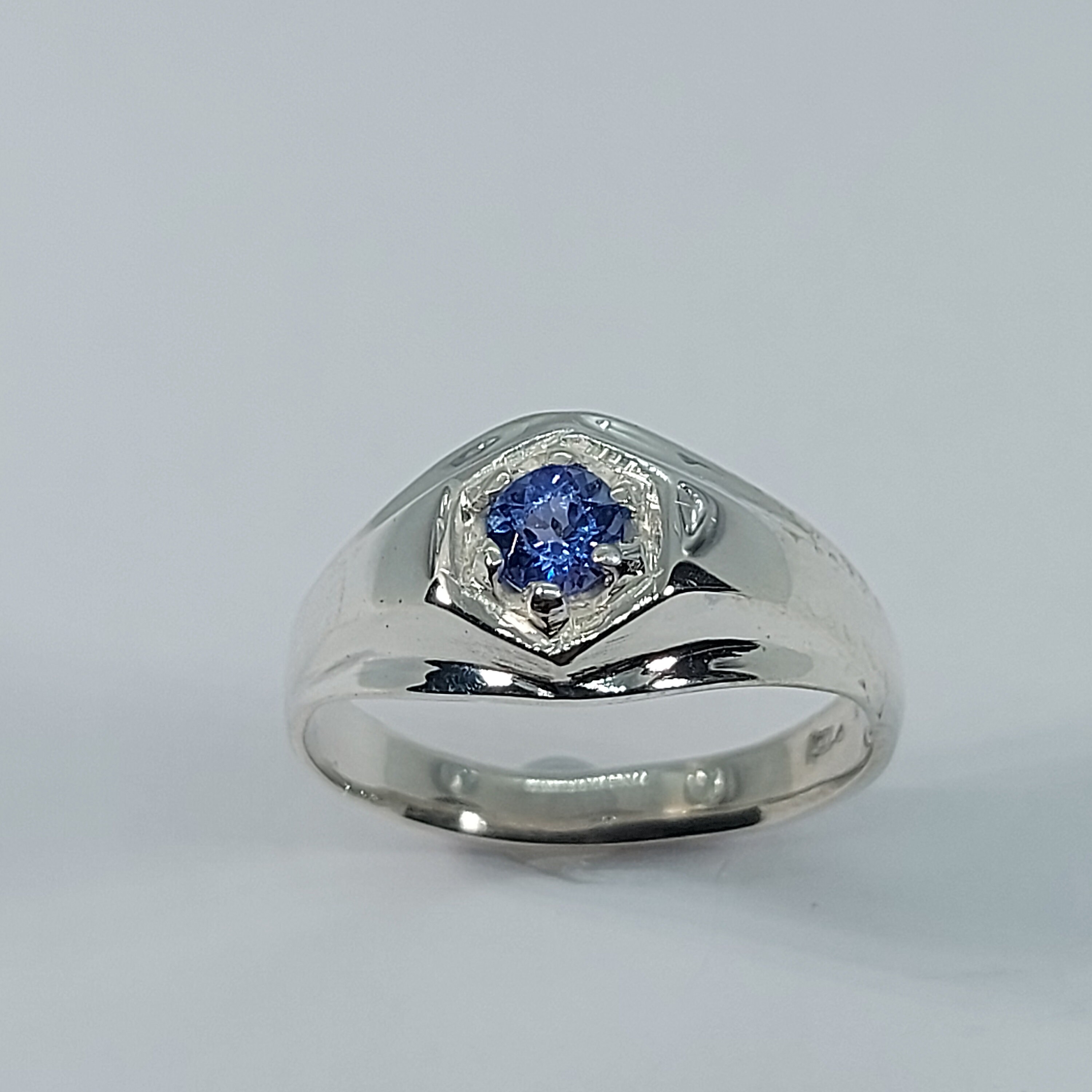 Anello Di Fidanzamento In Argento 925 Con Tanzanite Naturale &ndash; Fatto A Mano In India