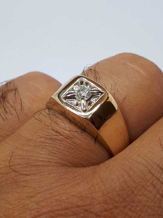 Buy Sleek Round Diamond Ring For Men Online